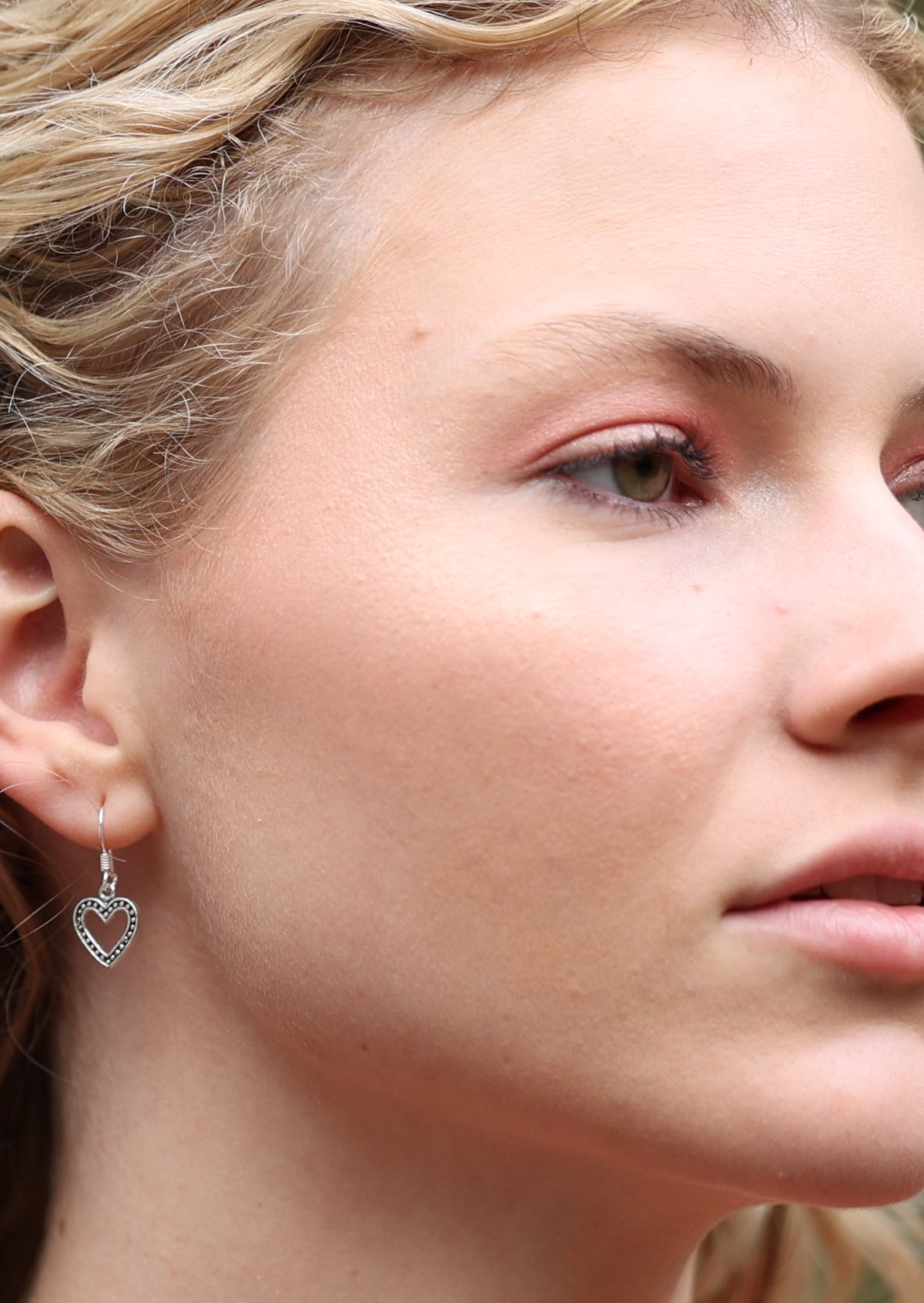 10mm wide delicate heart hook earrings