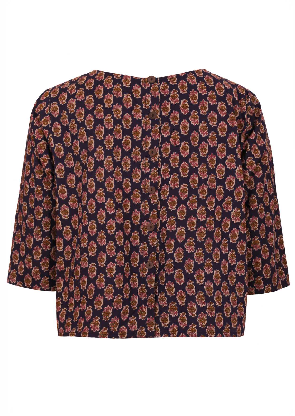 Loose fit printed cotton top with 3/4 sleeves and decorative buttons down at the center of the back.