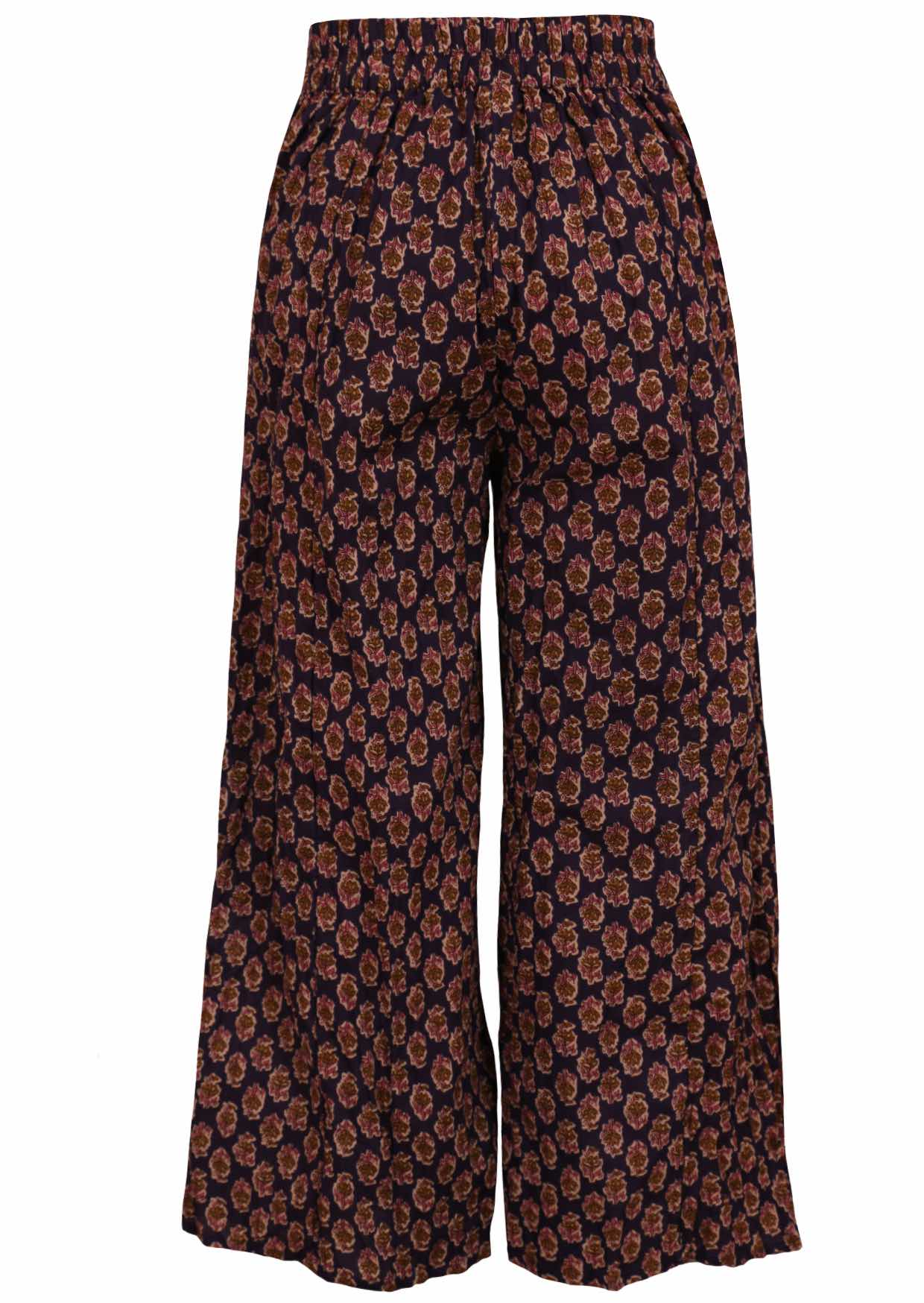 wide leg cotton pants with elasticated waist at the back and pockets on sides.