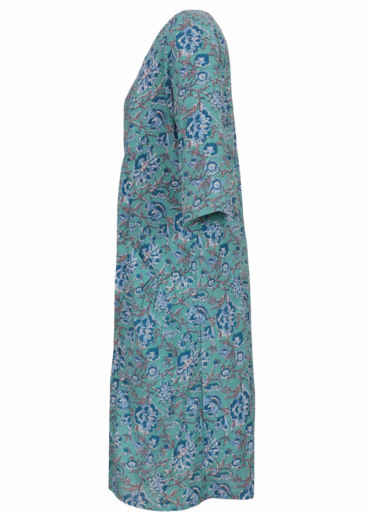 100% cotton dress with cuffed designer sleeves and deep pockets with pin tucks.