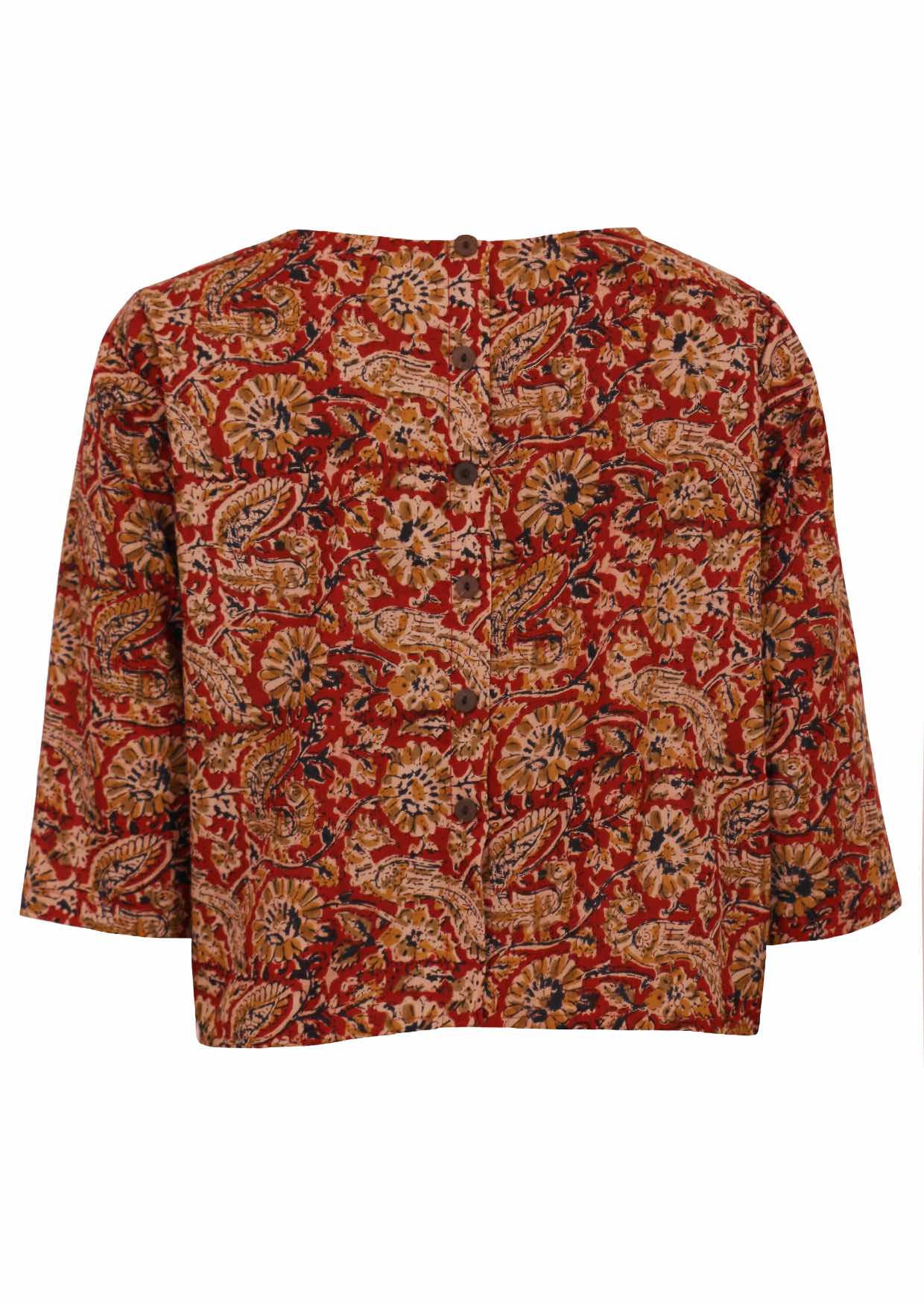 Back view of cotton relaxed fit 3/4 sleeve top with decorative buttons at the back.