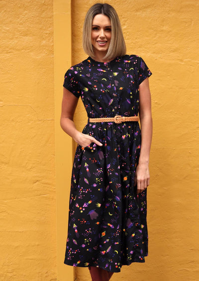 mid calf retro style cotton dress with pockets