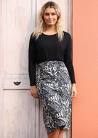Below the knee cotton skirt with wide waistband and belt loops